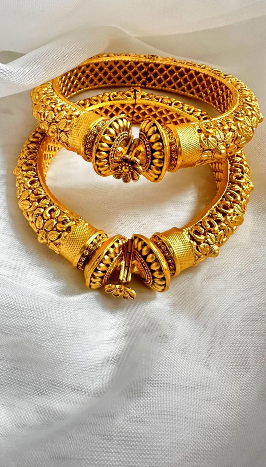 Rajwadi Brass Bangles