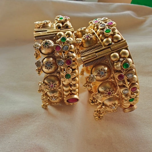 Brass Rajwadi Bangles